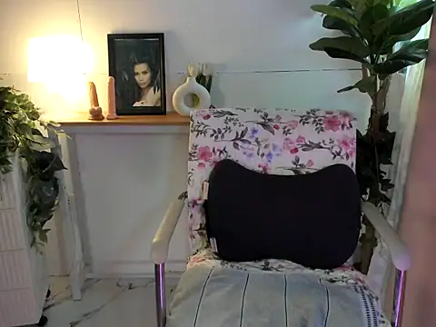 Andrea bricks06 online show from 05/28/26, 03:15