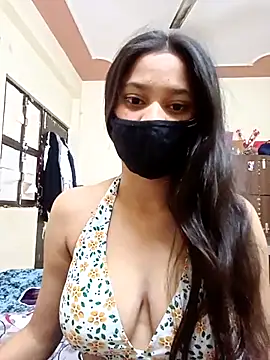 Snapshot of sexyyy_sonia chatting on 02/14/26, 06:54 sexyyy sonia online show from 02/14/26, 06:54