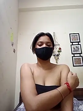 Snapshot of sexyyy_sonia chatting on 04/22/26, 05:21 sexyyy sonia online show from 04/22/26, 05:21