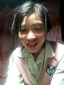 Snapshot of Hiniyk2 chatting on 02/09/26, 01:04 Hiniyk2 online show from 02/09/26, 01:04
