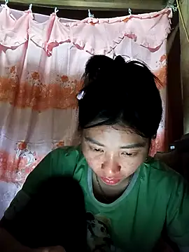 Snapshot of Hiniyk2 chatting on 03/02/26, 04:36 Hiniyk2 online show from 03/02/26, 04:36