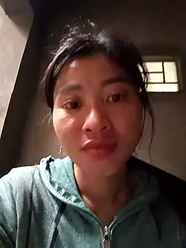 Snapshot of Hiniyk2 chatting on 03/11/26, 06:41 Hiniyk2 online show from 03/11/26, 06:41
