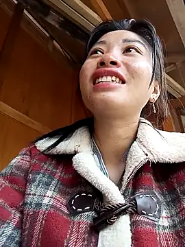 Snapshot of Hiniyk2 chatting on 03/20/26, 02:27 Hiniyk2 online show from 03/20/26, 02:27