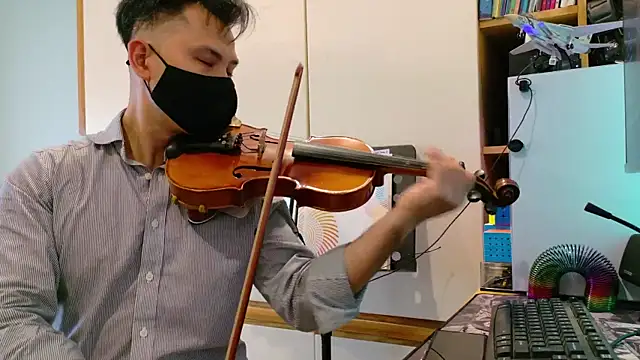 OnlyHand9x online show from 06/08/26, 10:26