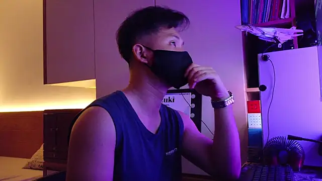 OnlyHand9x online show from 06/10/26, 04:06