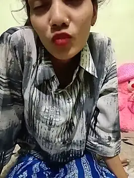 Honey lily-93 online show from 06/10/26, 07:51