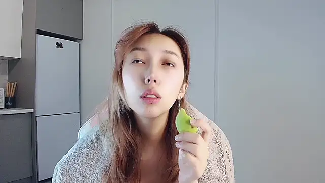 jasmilee online show from 07/15/26, 02:22