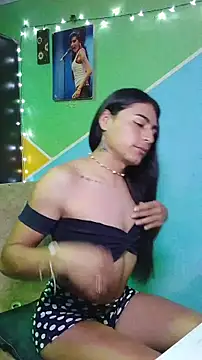 Snapshot of Selena_Nova chatting on 04/23/26, 02:57 Selena Nova online show from 04/23/26, 02:57