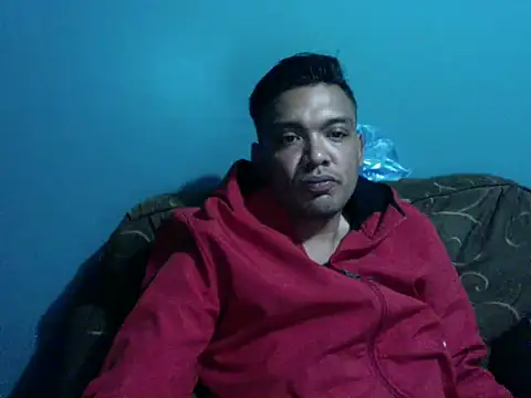 Snapshot of latinomoreno95 chatting on 02/15/26, 03:14 latinomoreno95 online show from 02/15/26, 03:14