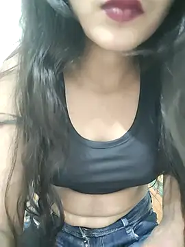 Snapshot of sexy_jasma chatting on 02/17/26, 03:47 sexy jasma online show from 02/17/26, 03:47