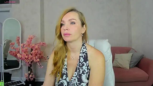 Marie Hayes online show from 06/08/26, 12:58