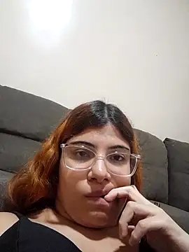 ruivinha09k online show from 06/30/26, 10:33