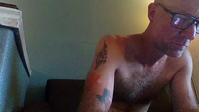 Snapshot of tittycum3636 chatting on 07/22/26, 09:17 tittycum3636 online show from 07/22/26, 09:17