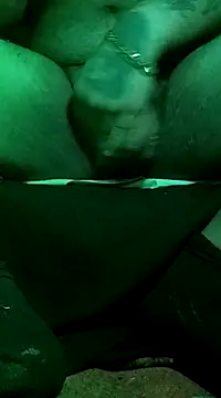 Robikabig20 online show from 12/08/24, 04:04