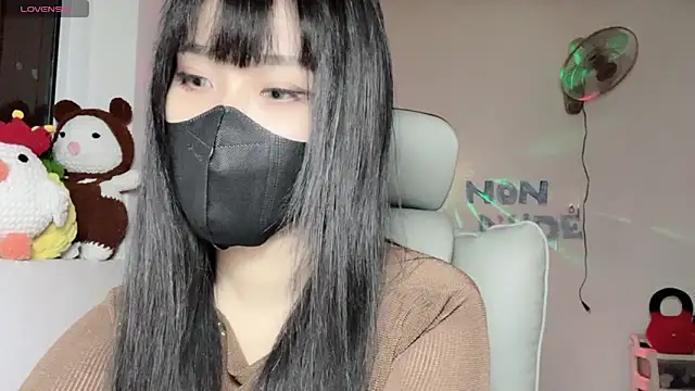 Tieu-May online show from 06/29/26, 08:09
