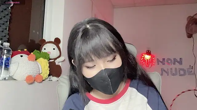 Tieu-May online show from 07/04/26, 10:05