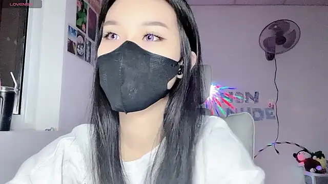 Tieu-May online show from 07/30/26, 08:13
