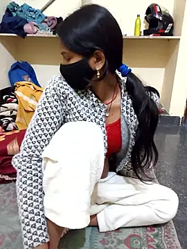 Snapshot of A-POOJA_RANI chatting on 01/11/26, 03:11 A-POOJA RANI online show from 01/11/26, 03:11