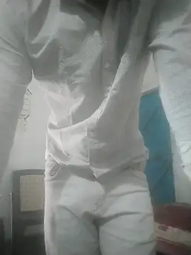 Snapshot of sexyboy_917 chatting on 02/11/26, 03:11 sexyboy 917 online show from 02/11/26, 03:11