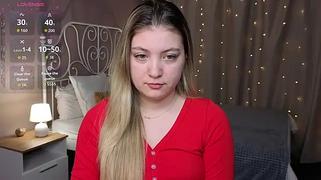 Snapshot of Angel__Grace chatting on 03/25/26, 12:05 Angel Grace online show from 03/25/26, 12:05