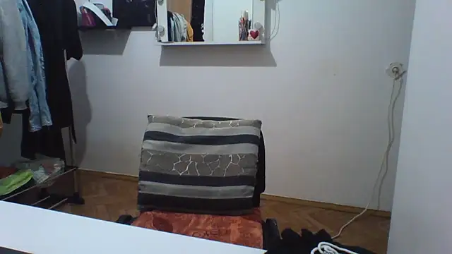 Snapshot of KaelNox chatting on 03/15/26, 06:03 KaelNox online show from 03/15/26, 06:03