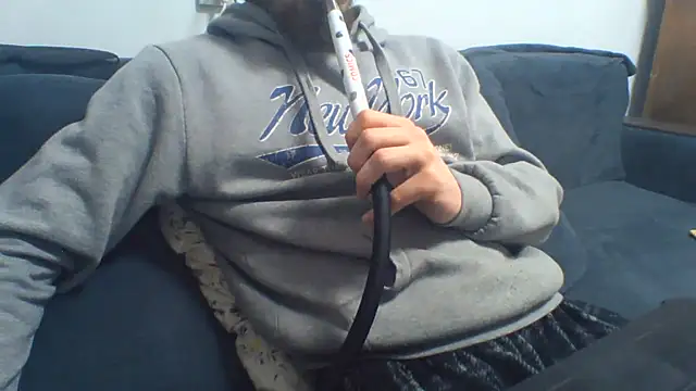 Snapshot of KaelNox chatting on 05/10/26, 02:44 KaelNox online show from 05/10/26, 02:44