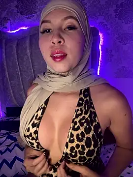 Snapshot of Shann_95 chatting on 01/15/26, 02:38 Shann 95 online show from 01/15/26, 02:38