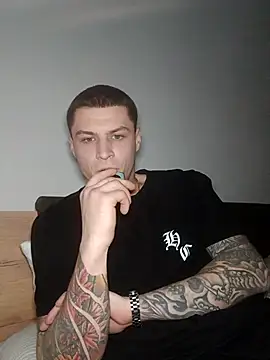 Snapshot of bulochnik chatting on 01/06/26, 11:18 bulochnik online show from 01/06/26, 11:18