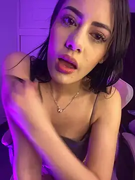 Snapshot of Baby_Meli chatting on 04/12/26, 03:06 Baby Meli online show from 04/12/26, 03:06