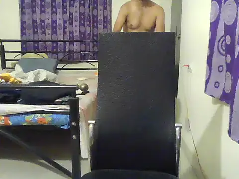 Snapshot of Moh-Moksha chatting on 05/13/26, 02:47 Moh-Moksha online show from 05/13/26, 02:47