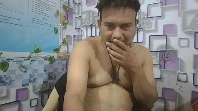 Snapshot of KUMA_500 chatting on 01/14/26, 01:22 KUMA 500 online show from 01/14/26, 01:22