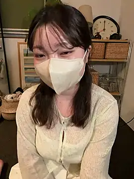   Yui  online show from 06/09/26, 03:45