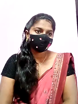 Snapshot of Tamil_Hot_Anu chatting on 02/18/26, 10:17 Tamil Hot Anu online show from 02/18/26, 10:17
