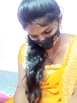 Snapshot of Tamil_Hot_Anu chatting on 02/22/26, 01:53 Tamil Hot Anu online show from 02/22/26, 01:53