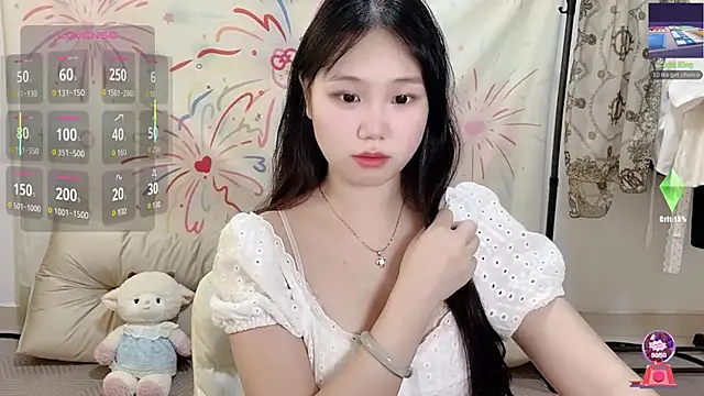Snapshot of xiaoguai99 chatting on 07/22/26, 06:27 xiaoguai99 online show from 07/22/26, 06:27
