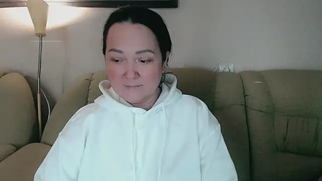 Snapshot of infinity_loveliness chatting on 10/21/25, 05:52 infinity loveliness online show from 10/21/25, 05:52