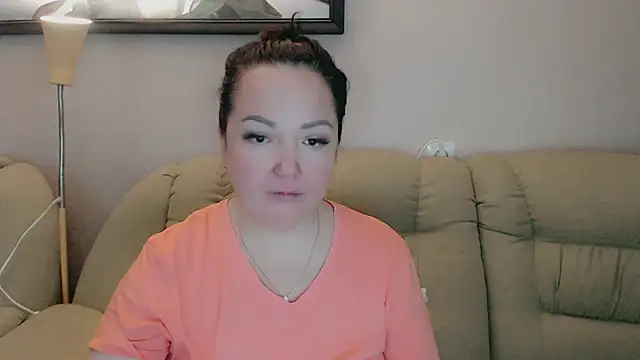 infinity loveliness online show from 11/12/25, 04:57