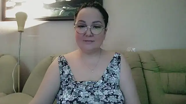 infinity loveliness online show from 04/07/26, 07:20