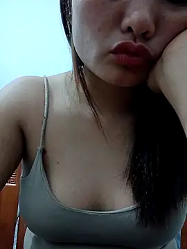 Snapshot of Sweet--Sexy chatting on 04/15/26, 07:58 Sweet--Sexy online show from 04/15/26, 07:58