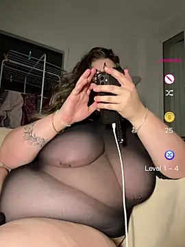 cherrylust12 online show from 06/11/26, 12:32