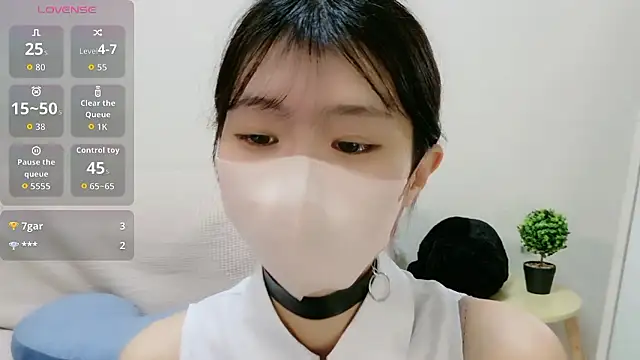 Snapshot of Rui-chaaan chatting on 01/06/26, 10:30 Rui-chaaan online show from 01/06/26, 10:30