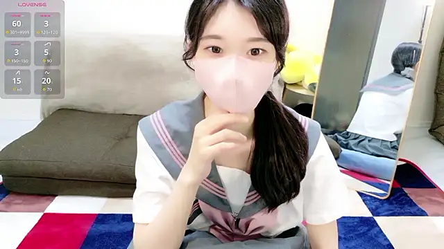 Snapshot of Rui-chaaan chatting on 04/03/26, 10:35 Rui-chaaan online show from 04/03/26, 10:35
