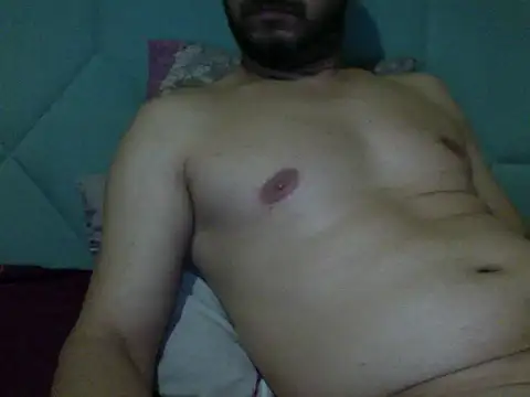 Snapshot of ekremzztrk chatting on 01/09/26, 04:32 ekremzztrk online show from 01/09/26, 04:32