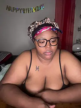 Chocolatebunnyxx96 online show from 02/23/26, 05:16