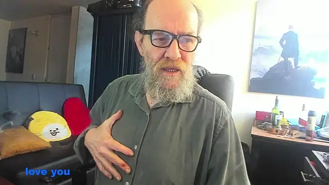 Uncle Hottie online show from 06/01/26, 03:58