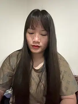 Snapshot of Suni-ii chatting on 02/01/26, 01:04 Suni-ii online show from 02/01/26, 01:04