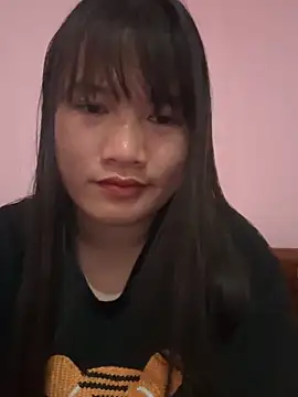 Snapshot of Suni-ii chatting on 02/10/26, 01:26 Suni-ii online show from 02/10/26, 01:26