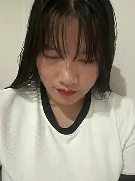 Snapshot of Suni-ii chatting on 02/25/26, 01:21 Suni-ii online show from 02/25/26, 01:21