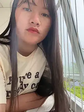 Snapshot of Suni-ii chatting on 03/06/26, 12:51 Suni-ii online show from 03/06/26, 12:51