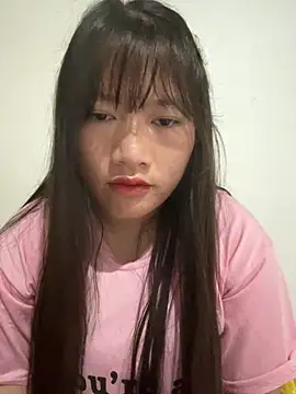 Snapshot of Suni-ii chatting on 03/11/26, 11:22 Suni-ii online show from 03/11/26, 11:22